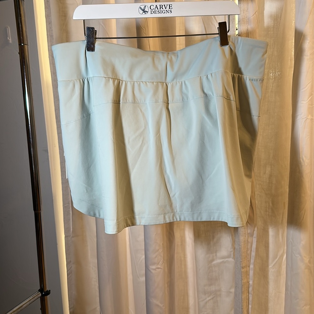 Free fly woman’s bamboo skort - Picture 8 of 12